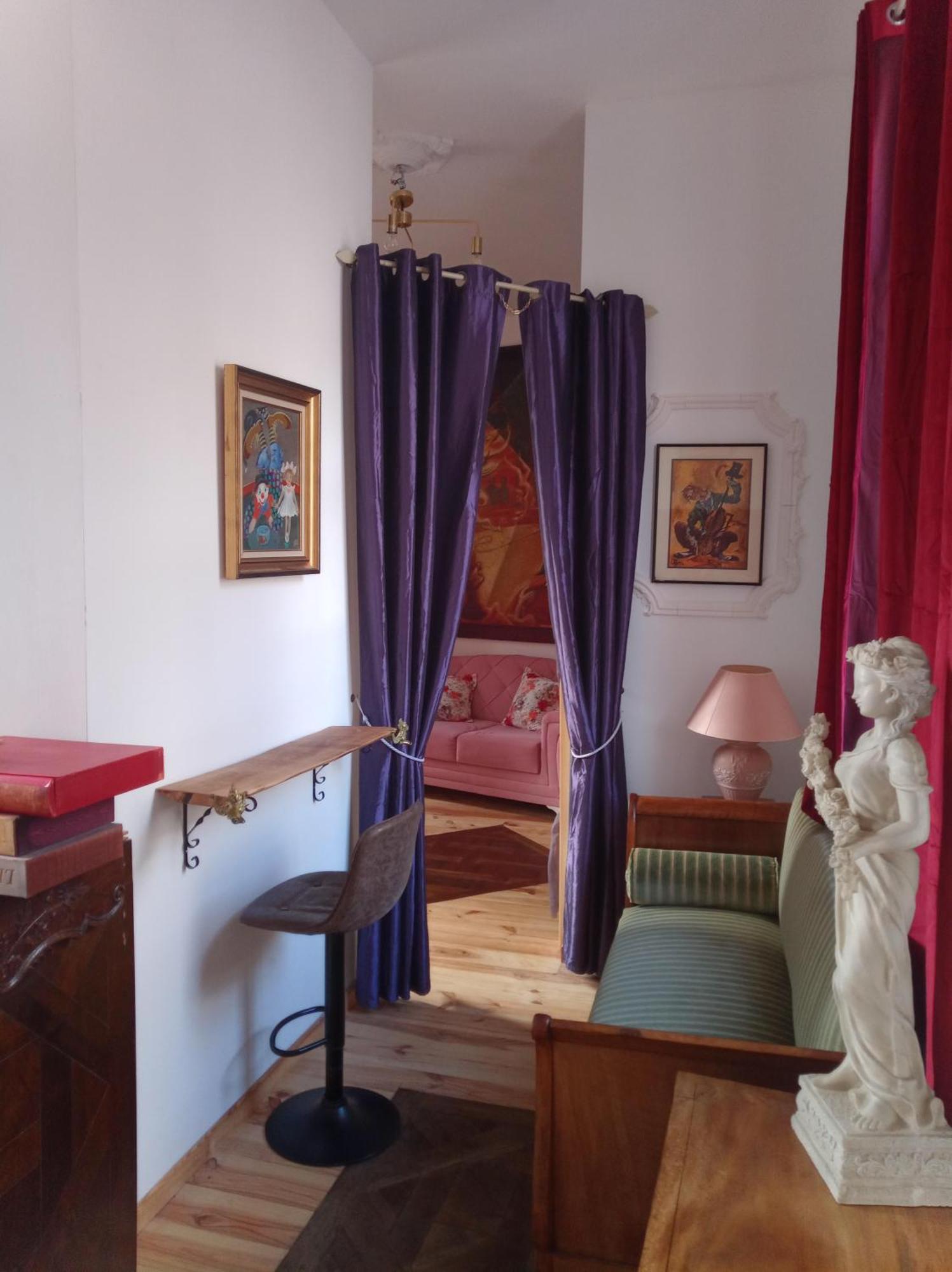 Le Couvent Des Capucines - Hebergement Velo Via Rhona Saint-Vallier  Εξωτερικό φωτογραφία